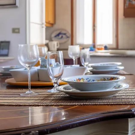 La Chicca Sui Tetti Apartment